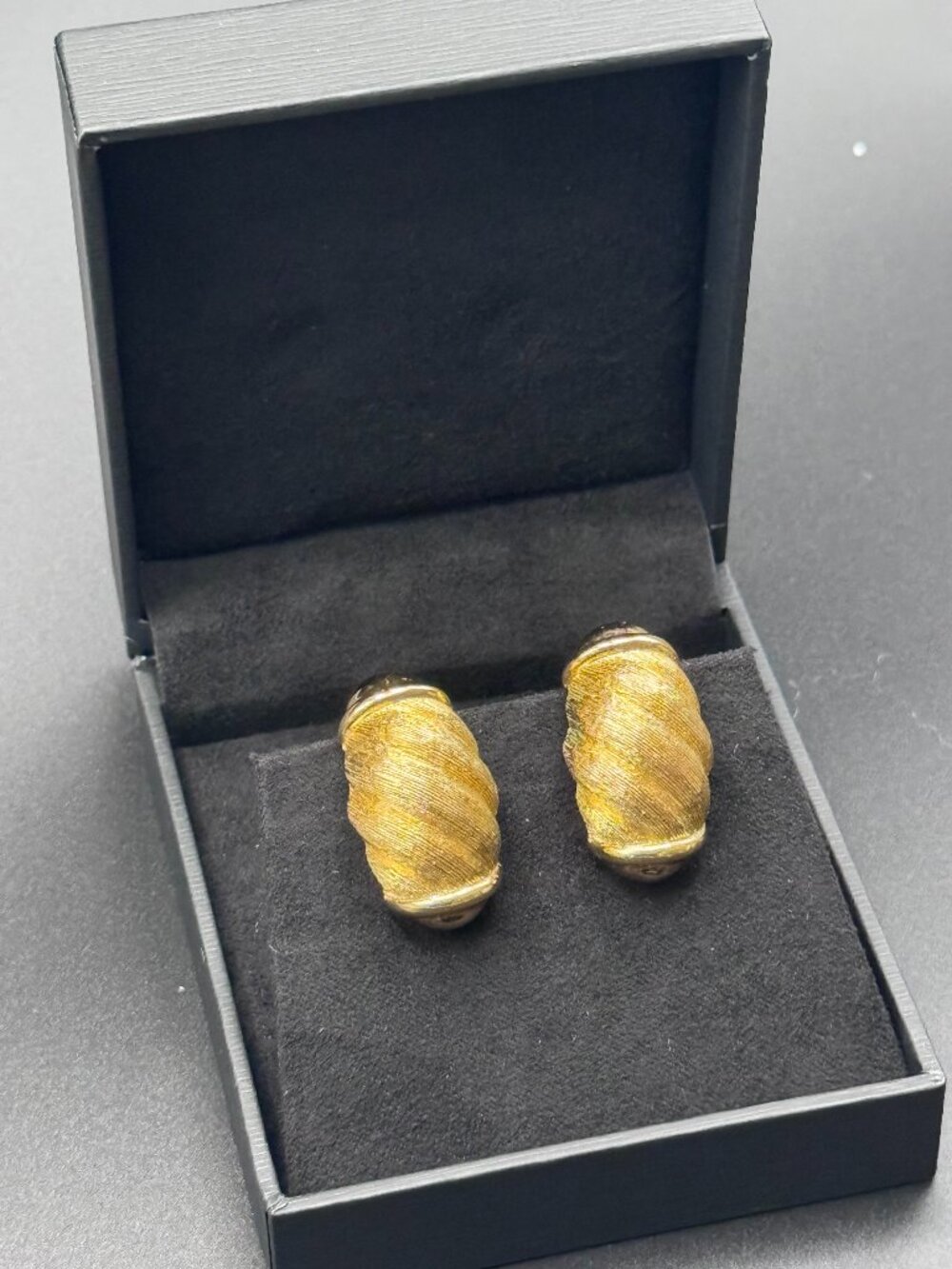 Christian Dior Vintage Textured Clip-on Earrings